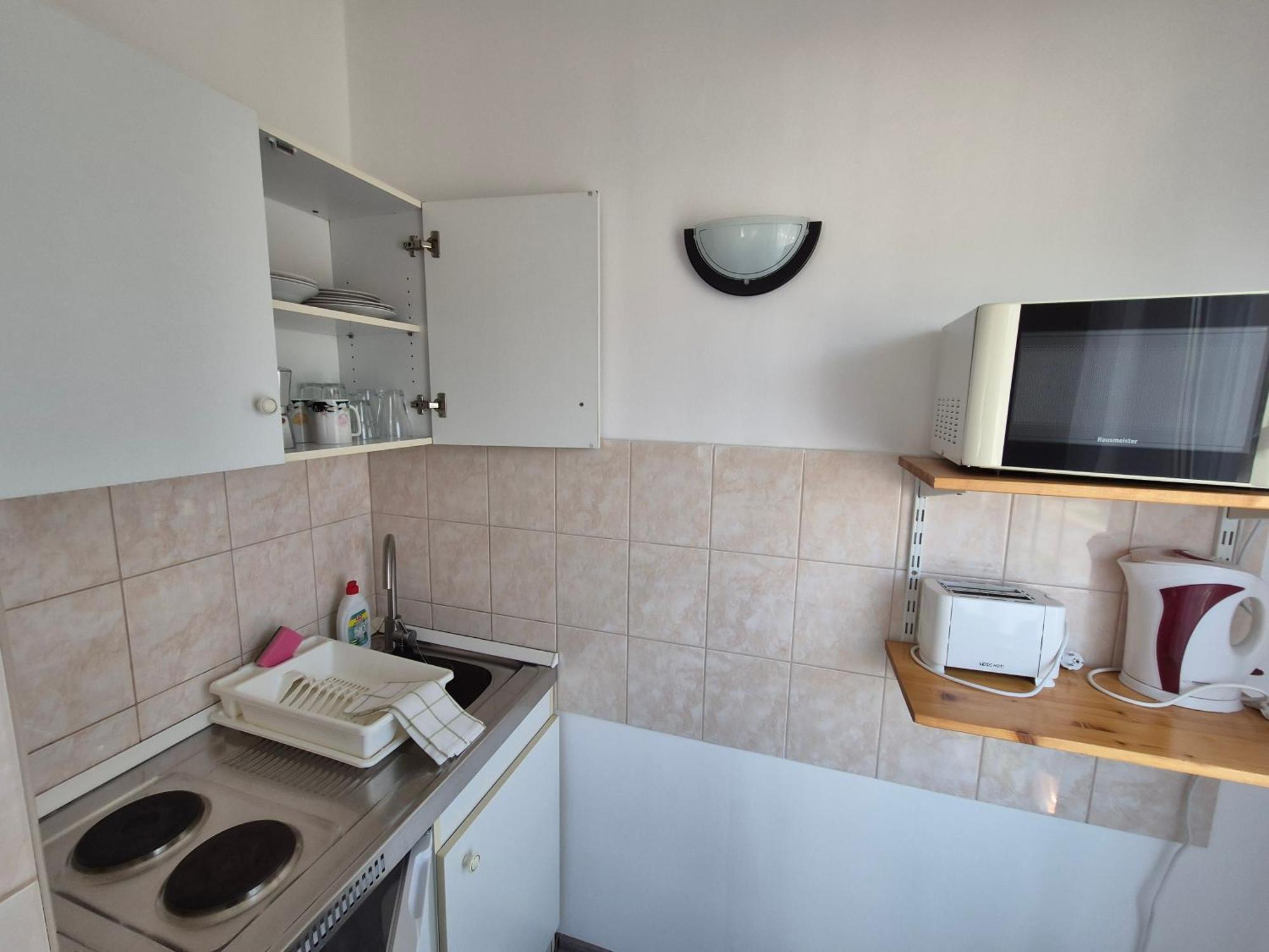 Roxanna Apartman Gyula Buitenkant foto