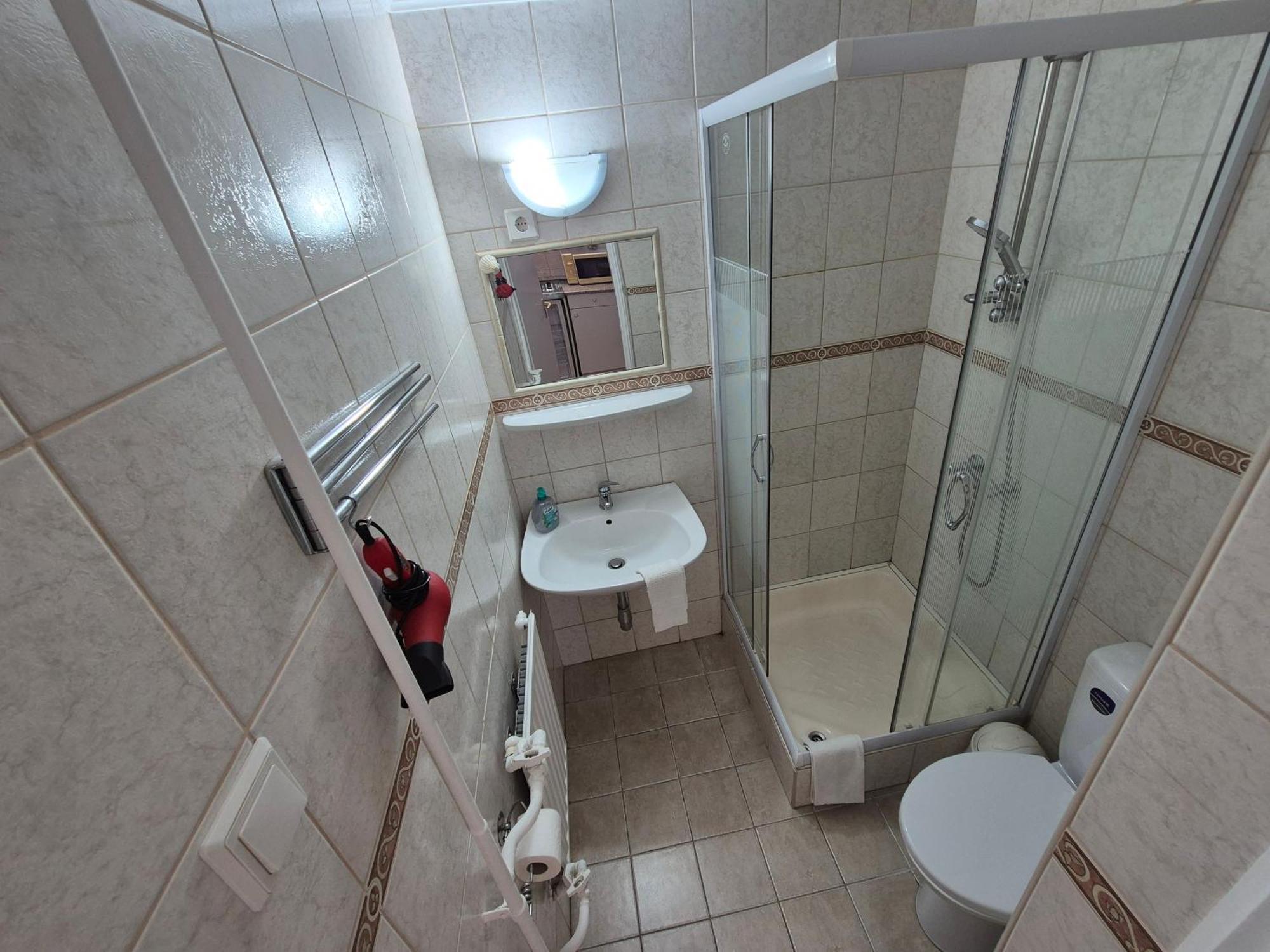 Roxanna Apartman Gyula Buitenkant foto